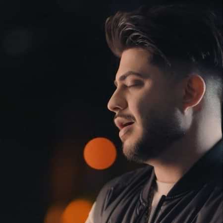 آهنگ دانیار نصفه شب