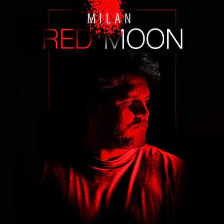 آهنگ میلان ماه قرمز